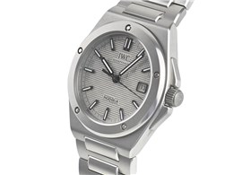 CajA I[g}eBbN 40 IW328904