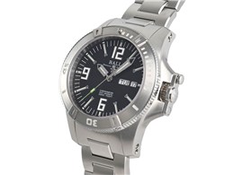 �G���W�j�A �n�C�h���J�[�{�� �X�y�[�X�}�X�^�[ DM2036A-S10CJ-BK