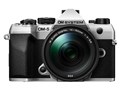 OM SYSTEM OM-5 Mark II 14-150mm II �����Y�L�b�g