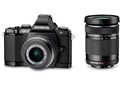 OLYMPUS OM-D E-M5 �_�u���Y�[���L�b�g [�u���b�N]