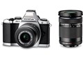 OLYMPUS OM-D E-M5 �_�u���Y�[���L�b�g [�V���o�[]