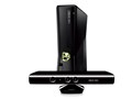 Xbox 360 4GB + Kinect �o�����[�p�b�N