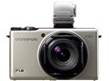 OLYMPUS XZ-1 �v���~�A���L�b�g