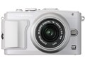 OLYMPUS PEN Lite E-PL6 �_�u���Y�[���L�b�g [�z���C�g]