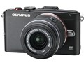 OLYMPUS PEN Lite E-PL6 �_�u���Y�[���L�b�g [�u���b�N]