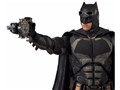 MAFEX �o�b�g�}�� �^�N�e�B�J���X�[�cVer. JUSTICE LEAGUE