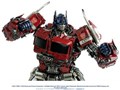BUMBLEBEE DLX SCALE OPTIMUS PRIME