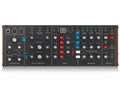 BEHRINGER MODEL D