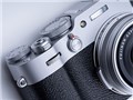 FUJIFILM X100V [�V���o�[]