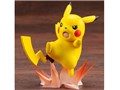 �|�P�b�g�����X�^�[ ARTFX J 1/8 �C���[�N VS. �s�J�`���E
