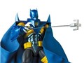 MAFEX KNIGHTFALL BATMAN