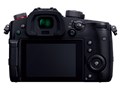 LUMIX DC-GH5M2 �{�f�B