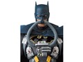 MAFEX STEALTH JUMPER BATMAN BATMAN�FHUSH Ver.