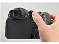 EOS R7 �{�f�B