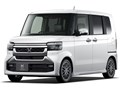 N-BOX �J�X�^�� 2023�N���f��