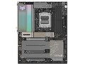 SAPPHIRE NITRO+ X870EA PhantomLink
