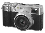 【美品】Fujifilm x100vi 元箱付/シャッター数2,000回 美品】Fujifilm x100vi 元箱付/シャッター数2,000回 美品
