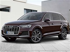 アウディ Q7 2016年モデル 3.0 55 TFSI quattroの価格・性能・装備・オプション（2023年4月1日発売） 価格.com