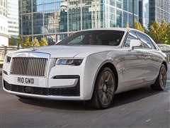 ゴースト　レイス ロールス・ロイス ゴースト 2020年モデル Black Badgeの価格・性能