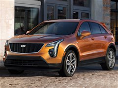 キャデラック XT4 2021年モデル LATTE EDITIONの価格・性能・装備