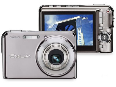 EXILIM CARD EX-S770の製品画像 - 価格.com