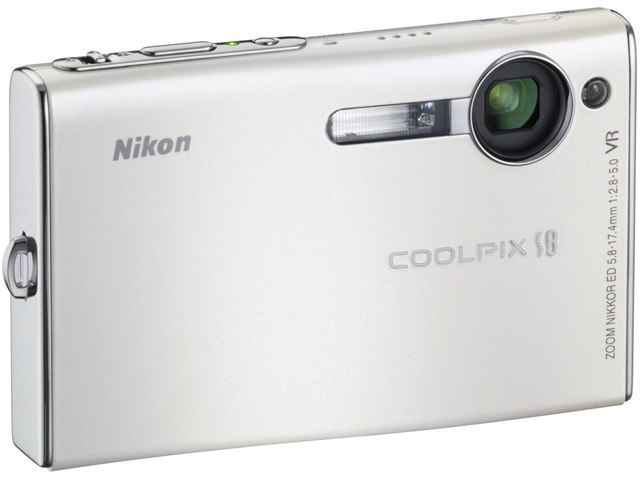 COOLPIX S8の製品画像 - 価格.com