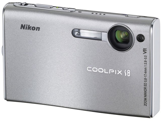 COOLPIX S8 グロスシルバー カメラ コンデジ #11847 COOLPIX S8の製品画像 - 価格.com