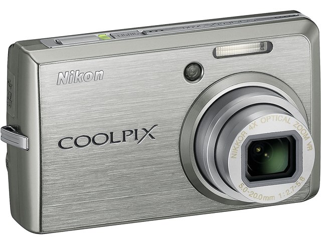 COOLPIX S600 チタンシルバー  M222 COOLPIX S600の製品画像 - 価格.com