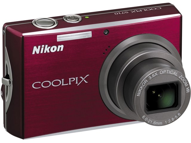 COOLPIX S710の製品画像 - 価格.com