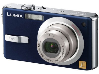 [美品]パナソニック LUMIX DMC-FX7 デジタルカメラ Panasonic LUMIX DMC-FX7 5.0MP Digital Camera - Silver for