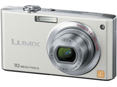【並品】パナソニック デジタルカメラ LUMIX (ルミックス) FX35 シェルホワイト DMC-FX35-W LUMIX DMC-FX35の製品画像 - 価格.com