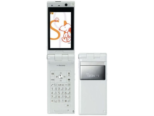 docomo STYLE series P-03Aの製品画像 - 価格.com