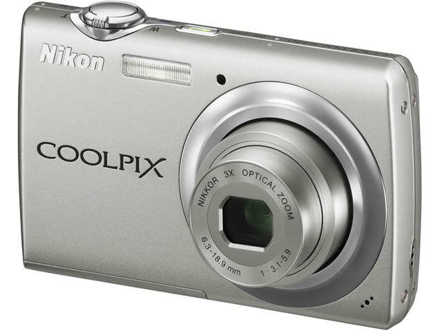 COOLPIX S220の製品画像 - 価格.com