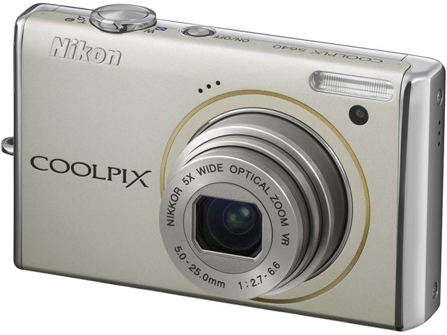 COOLPIX S640の製品画像 - 価格.com