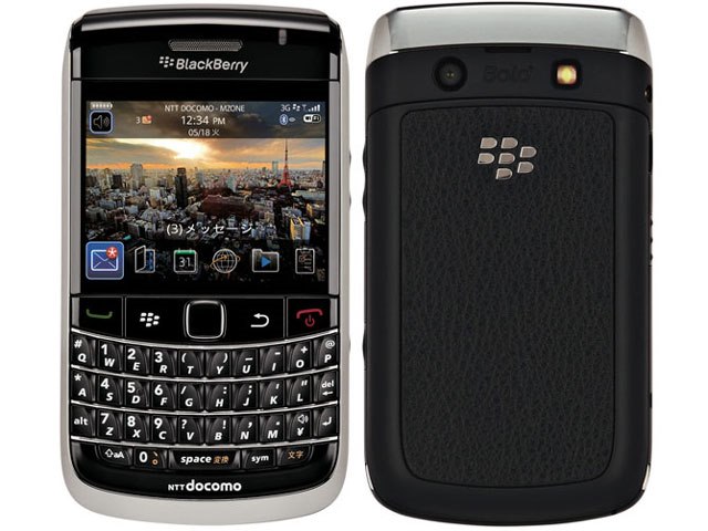 BlackBerry Bold ブラックベリー ボールド 9700 SIMフリー撮影のため開封しました