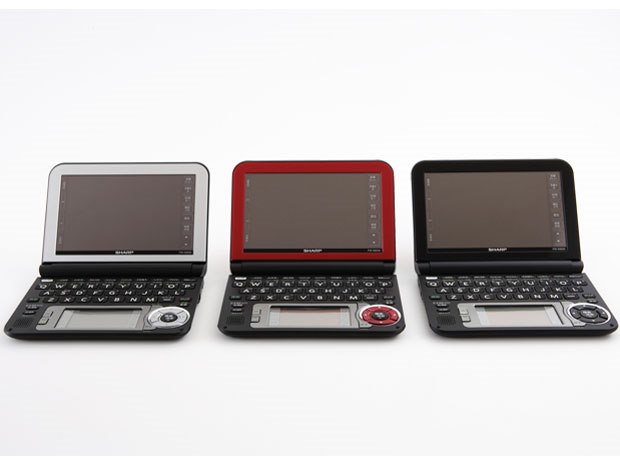 Brain PW-A9000-S シャープ製／電子辞書 近い