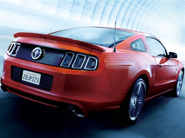 マスタング 2006年モデルの製品画像 - 価格.com