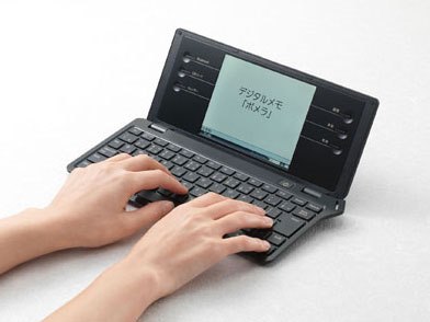 ポメラ DM100 [ブラック]の製品画像 - 価格.com
