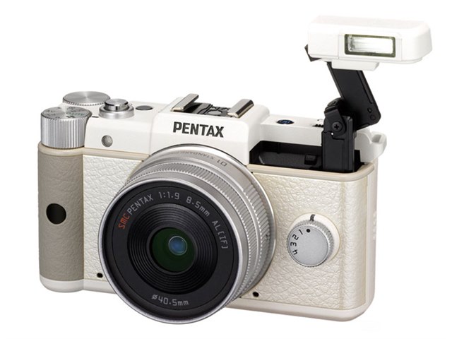 PENTAX Q 02ズームレンズキット [ホワイト]の製品画像 - 価格.com
