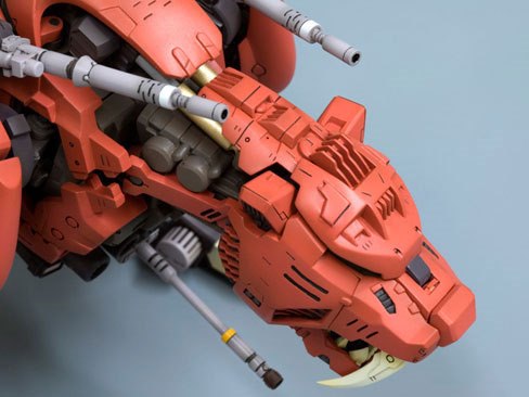 HMM ゾイド 1⁄72 EZ-016 セイバータイガー シュバルツ仕様 プラモデル