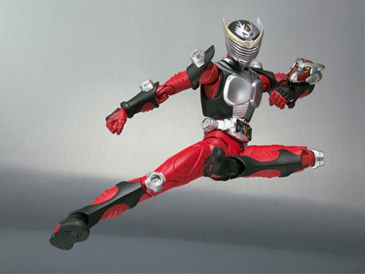 S.H.Figuarts 仮面ライダー龍騎&ドラグレッダーセットの製品画像