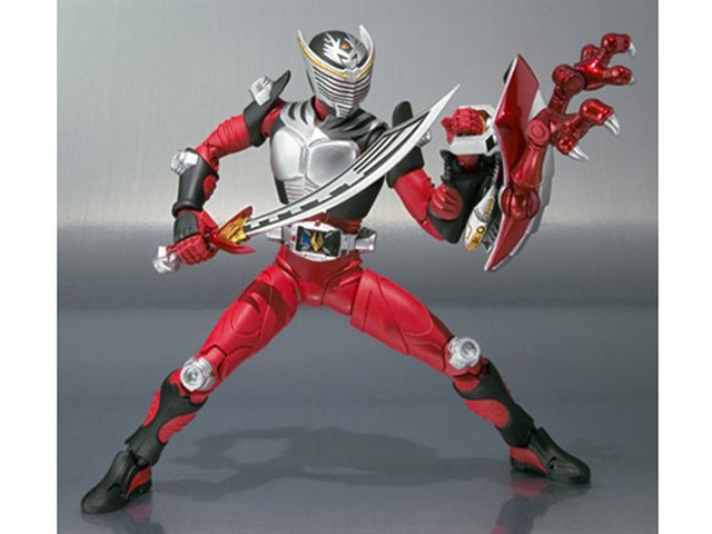 S.H.Figuarts 仮面ライダー龍騎&ドラグレッダーセットの製品画像