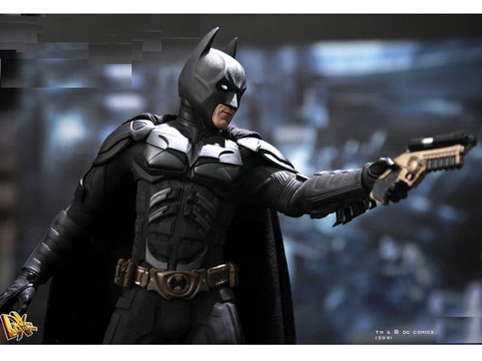 ムービー・マスターピース ＤＸ】 『ダークナイト』 １／６スケール　バットマン Amazon.co.jp: ムービー・マスターピース DX ダークナイト 1/6