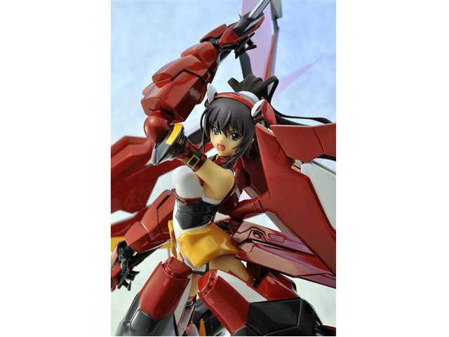 IS<インフィニット・ストラトス> 篠ノ之箒 紅椿の製品画像 - 価格.com