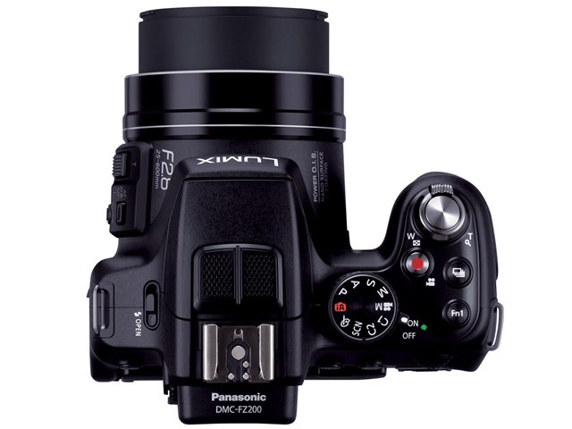 LUMIX DMC-FZ200の製品画像 - 価格.com