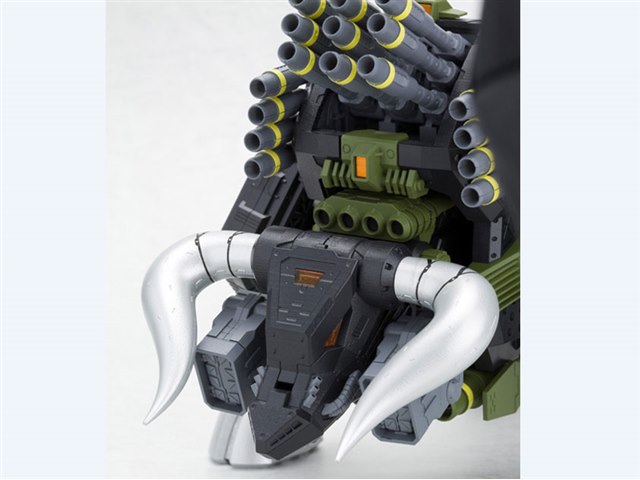 HMMシリーズ ZOIDS 1/72 ディバイソン トーマ仕様の製品画像 - 価格.com