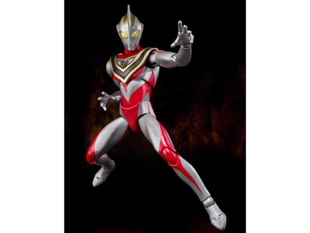 ULTRA-ACT ウルトラマンガイア(V2)の製品画像 - 価格.com