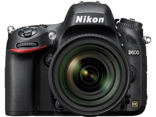 D600 ダブルレンズキットの製品画像 - 価格.com