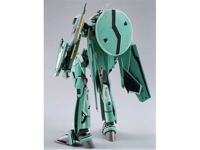 DX超合金 劇場版 マクロスF 恋離飛翼～サヨナラノツバサ～ RVF-25