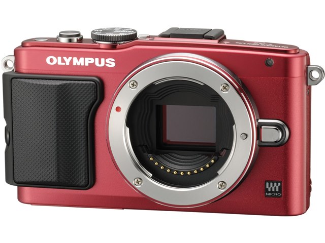 OLYMPUS PEN Lite E-PL6 ボディ [レッド]の製品画像 - 価格.com